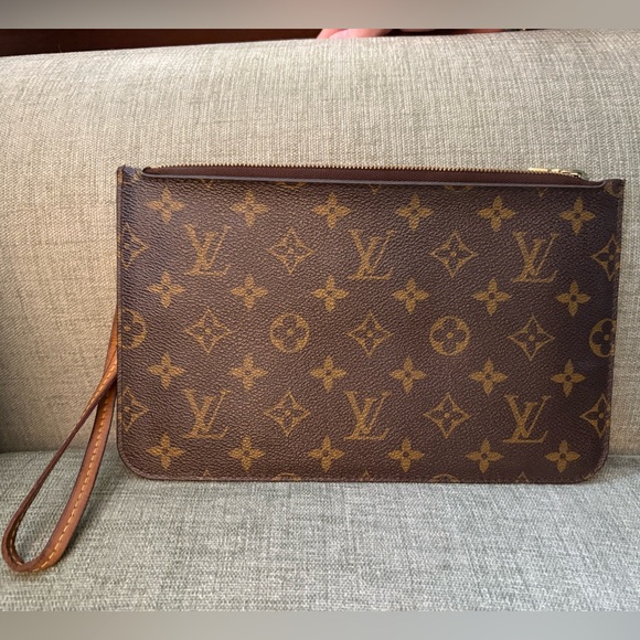 Louis Vuitton envelope clutch - Picture 1 of 5